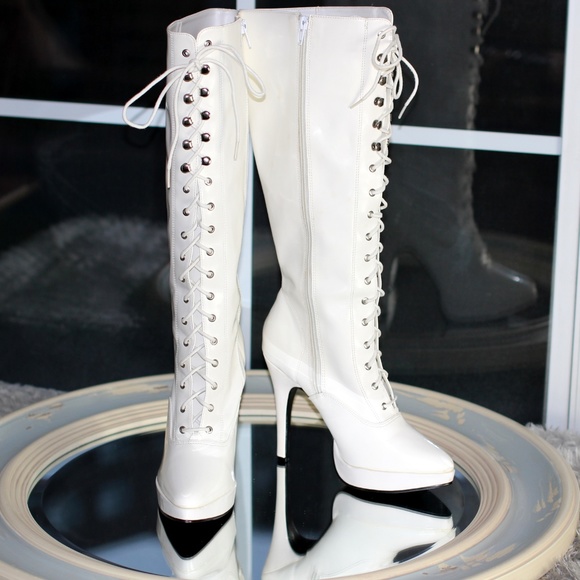 Ultimate Scandal Patent Platform Stiletto Boots - Picture 5 of 8